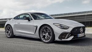3.2 सेकंड में 100 km/h पार! भारत में लॉन्च Mercedes-AMG की सुपरकार GT 63 और Pro वर्जन