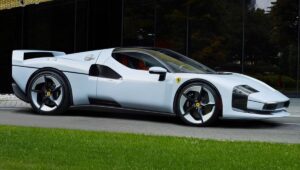 830 घोड़ो की ताकत वाली Ferrari! 296 GTB के इंजन और F40 की आत्मा से बनी स्पेशल सुपरकार